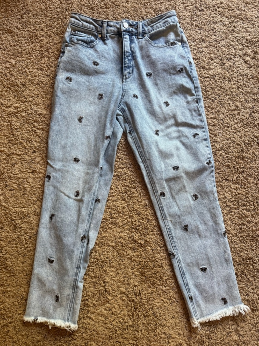 Embroidered Butterfly Jeans Raw Hem Light Wash Size 7